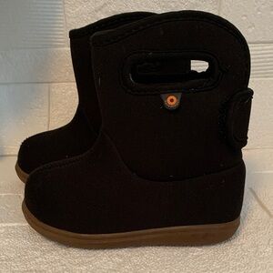 Bogs Kids Black & Brown Pull-On Boots
